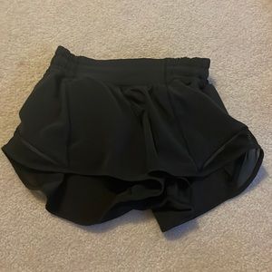 Size 2 black hotty hot lululemon shorts 2.5 inch